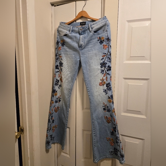 DRIFTWOOD Blue Straight Leg Jeans with Distressed Detailing 30.34 - Picture 4 of 16